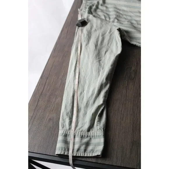 Everlane Stripe Long Sleeve Button Up Shirt women's Size 16 monochromatic green - Picture 9 of 10